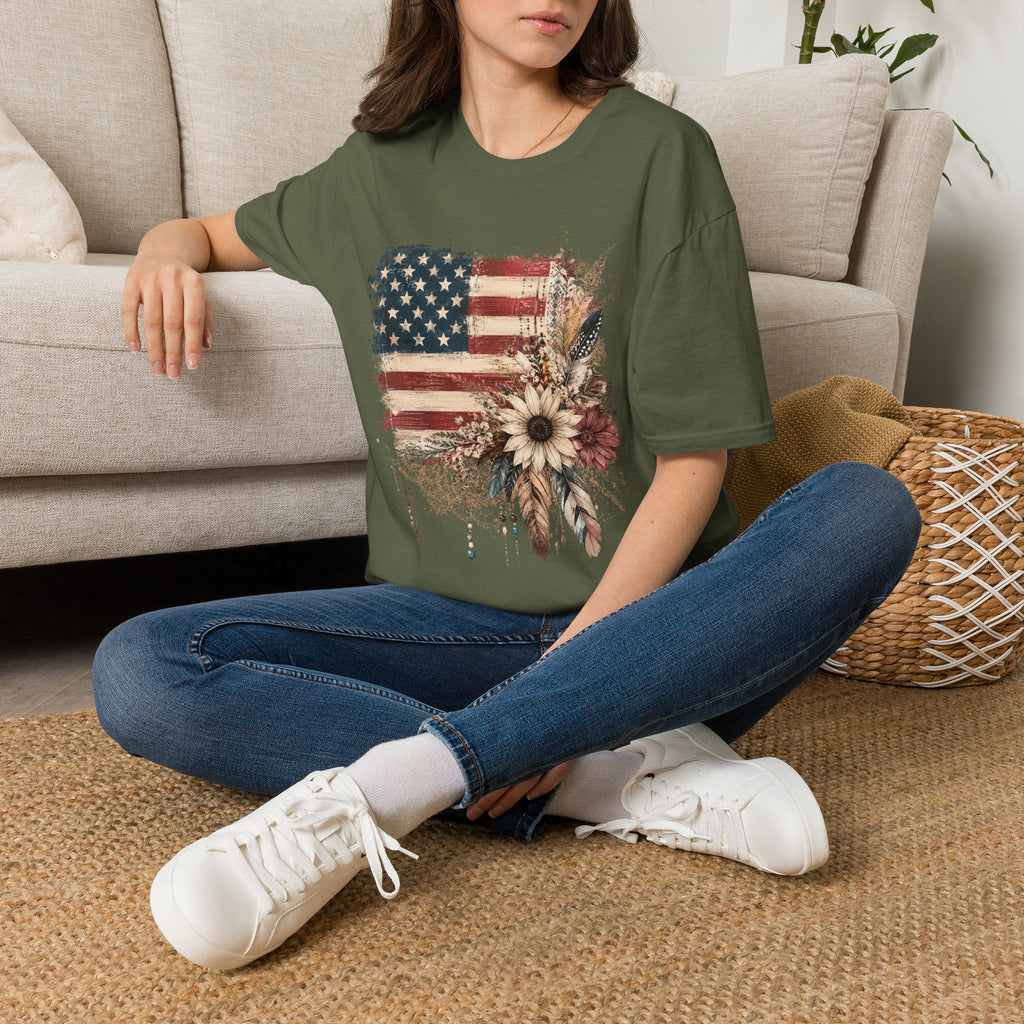 American Flag Floral T-Shirt — Rustic Vintage Stars & Stripes Tee
